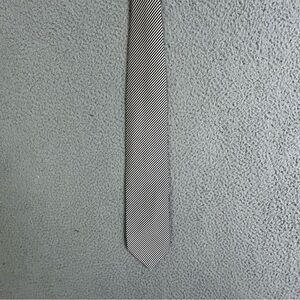 David Donahue men’s striped silk tie black and white